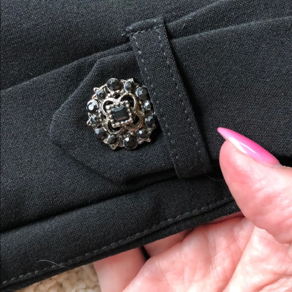 Arden B black shorts - Picture 3 of 3